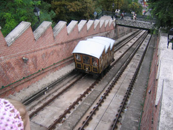 the 3-car funicular descending down from Castle Hill