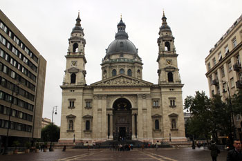 St. Stephen's Basilica on a rainy day in October, front view