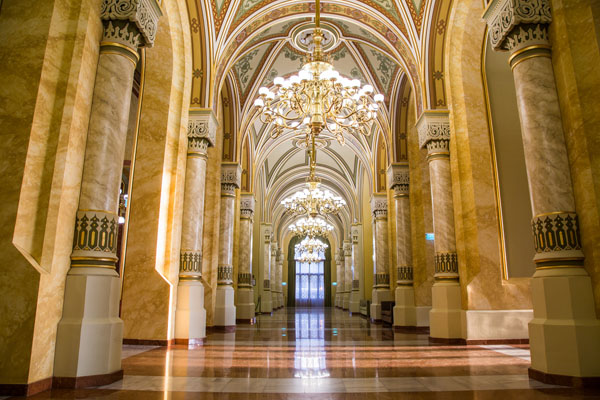 the elegant, marble tiled hall of the Pesti vigadó