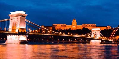Buda Castle and the Chain bridge at the blue hour