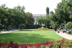 The flowery Károlyi Garden and Park